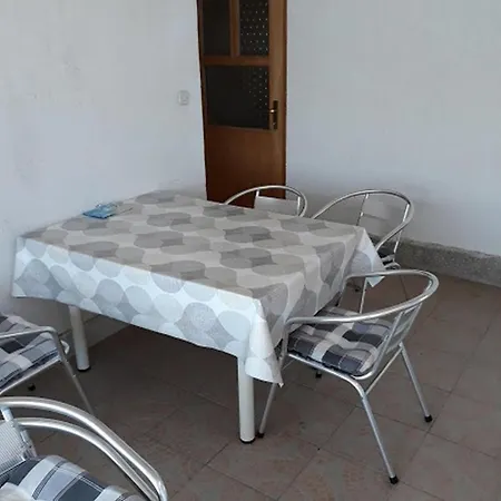 Apartment By The Sea - 24598 Rogoznica (Sibenik-Knin)