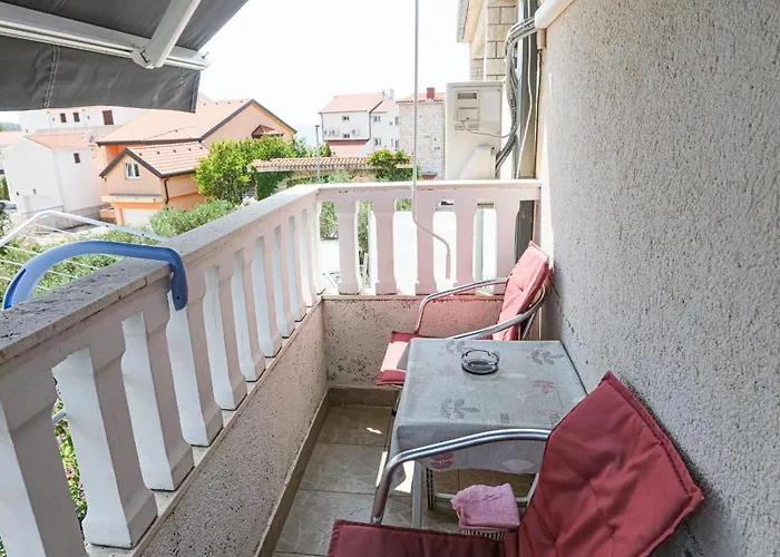 By The Sea - 24598 روغوزنيكا