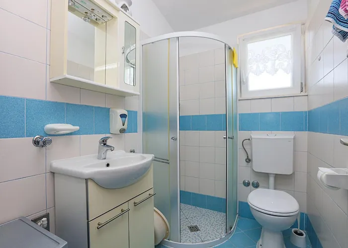 By The Sea - 24598 * روغوزنيكا